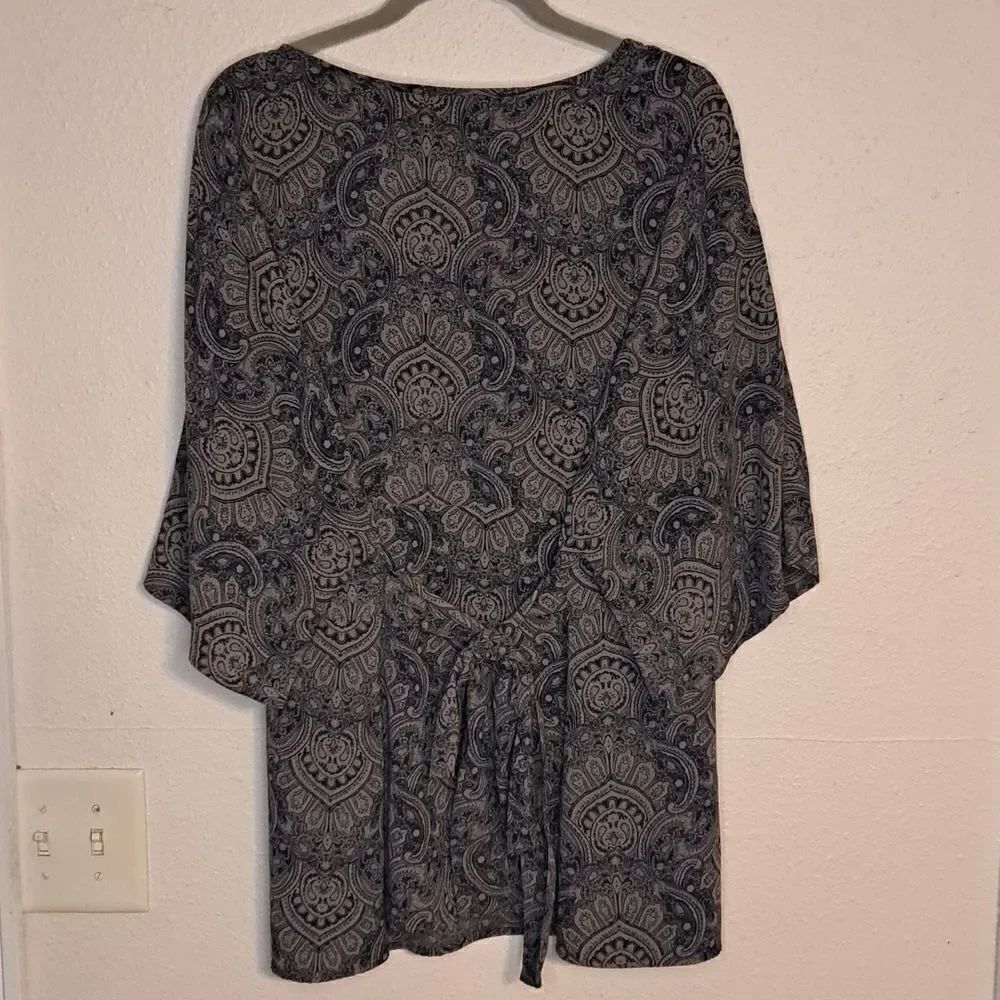 Apostrophe blouse size 20 - 22 W - Picture 3 of 3